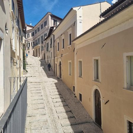 Dimora Grotta Masciarelli Hotel L'Aquila Luaran gambar