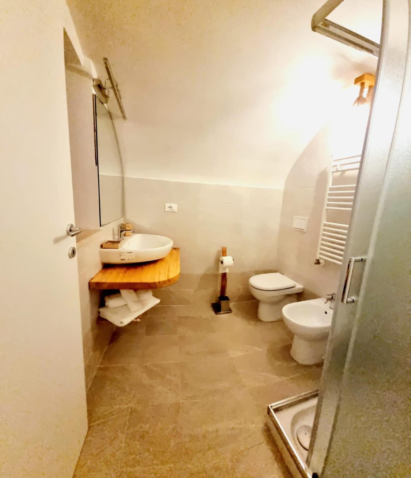 Dimora Grotta Masciarelli Hotel L'Aquila Bilik gambar