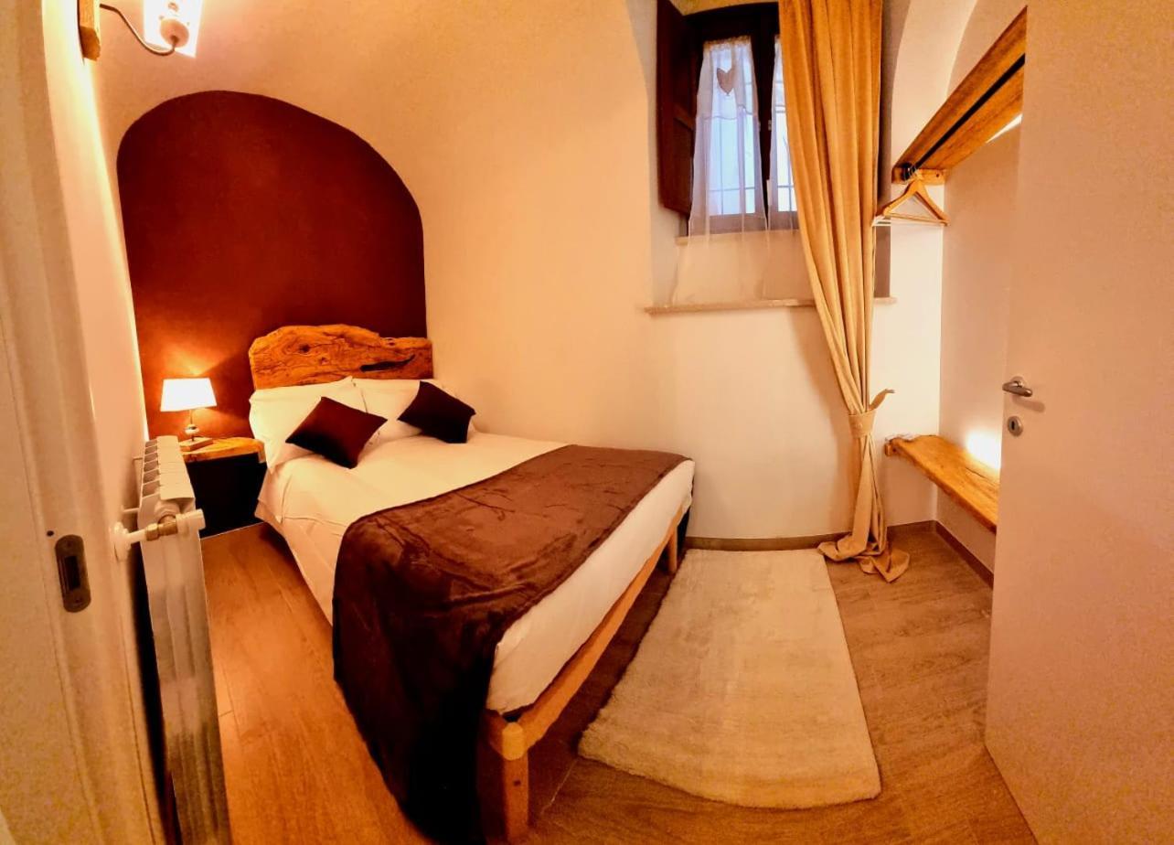 Dimora Grotta Masciarelli Hotel L'Aquila Bilik gambar