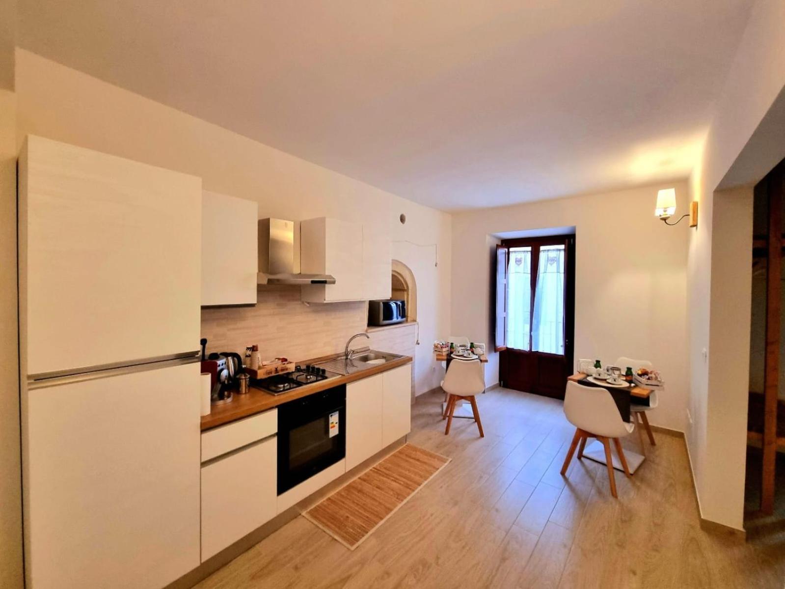 Dimora Grotta Masciarelli Hotel L'Aquila Bilik gambar